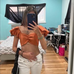 8/10 condition zara top peachy color #zara #preppy #chic